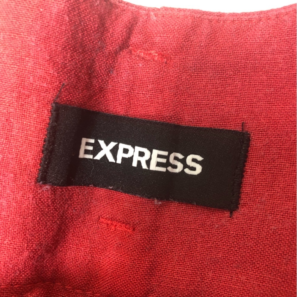 Express red short - Picture 2 of 9